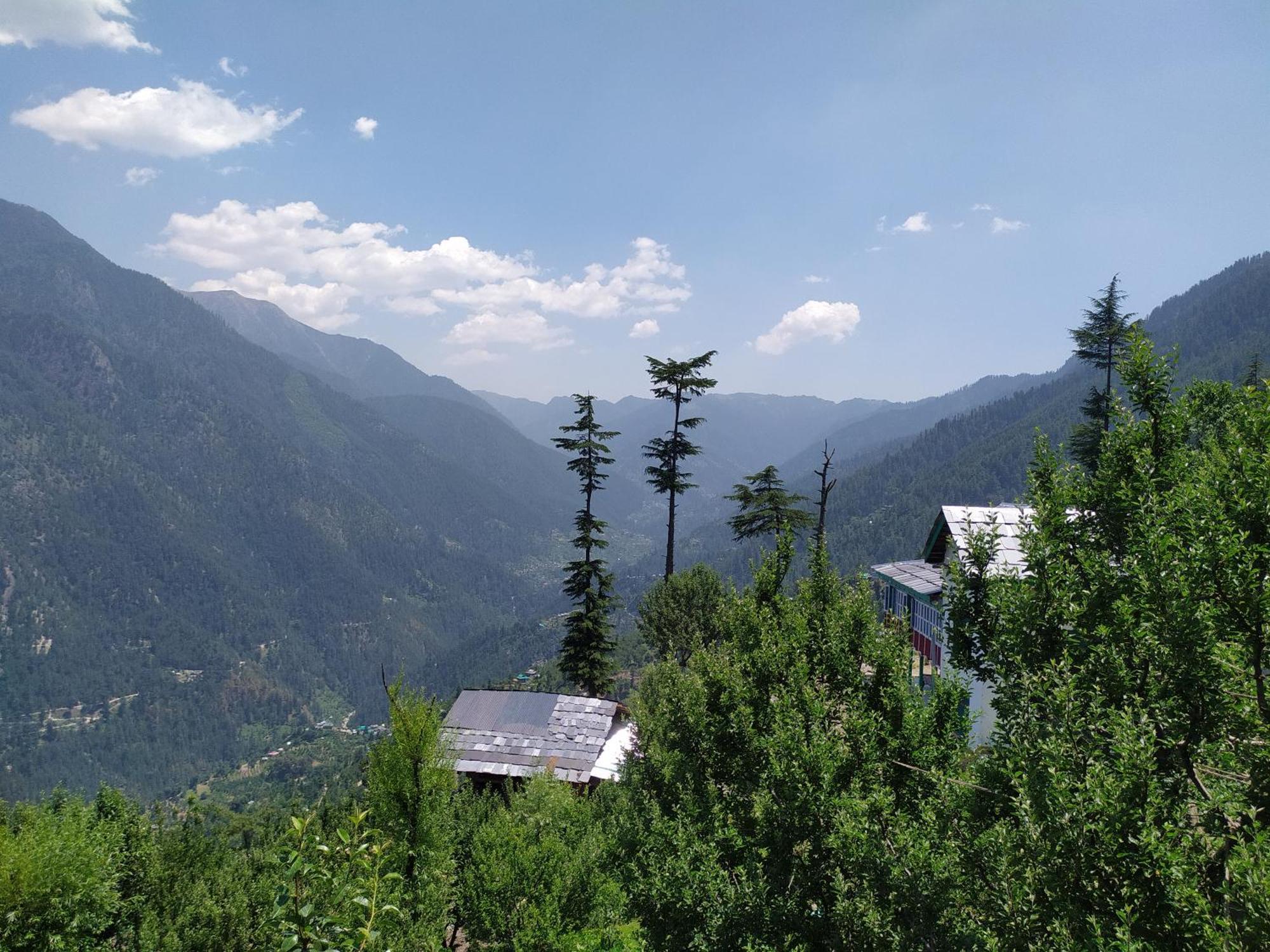 Mountain Eyrie Hotel Banjār Buitenkant foto